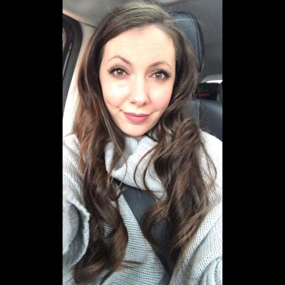Meet your Posher, Alissa